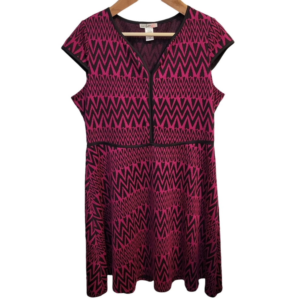 Love Squared Magenta Fit & Flare Dress 1X ZigZag Geometric Hearts Cap Sleeves XL